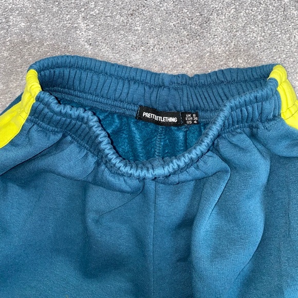 Blue Shorts with lime green stripes - Picture 6 of 8